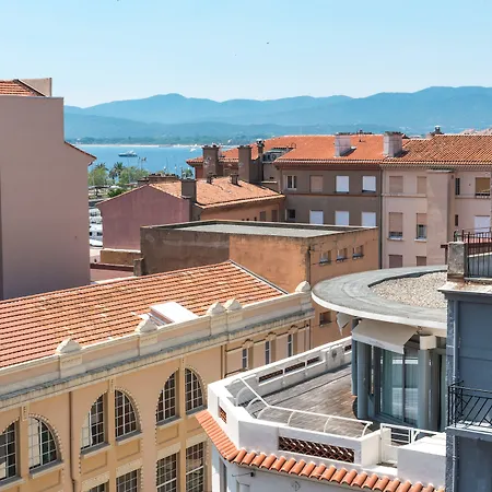 Le 21 فندق Saint-Raphaël