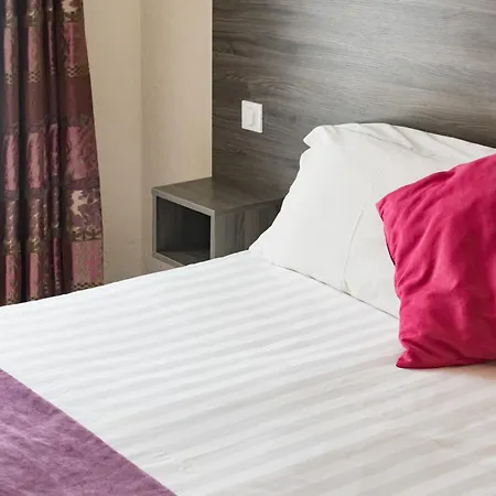 Le 21 Otel 2*