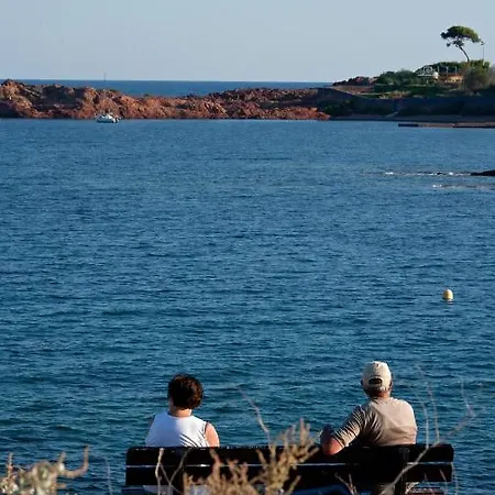 Le 21 Ξενοδοχείο 2*