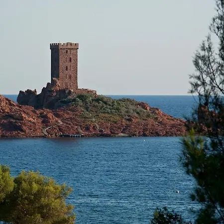 Le 21 2* Saint-Raphaël