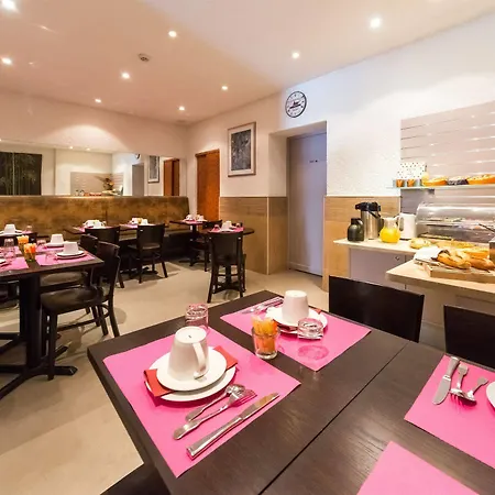 Le 21 Hotell