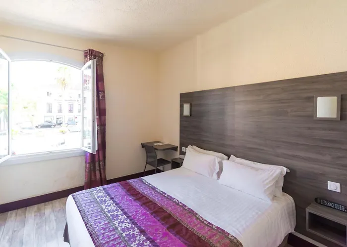 Hotel Le 21 Saint-Raphaël